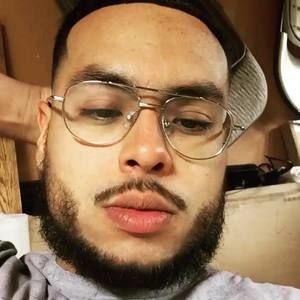 Meet your Posher, Luis